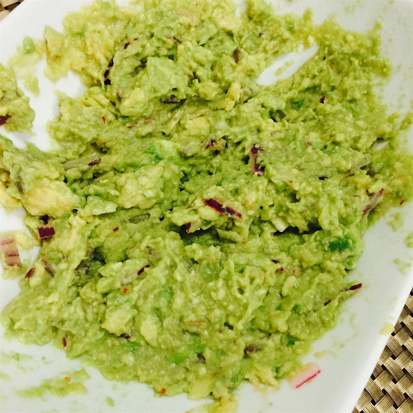 When friends cook for you guacamole is always a winner👊🏻🌱✨
