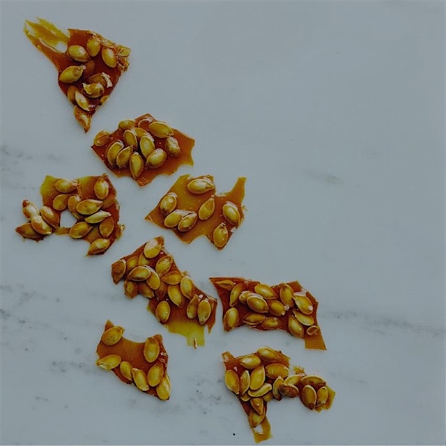 Salted pumpkin seed brittle 🎃 #NoFoodWaste