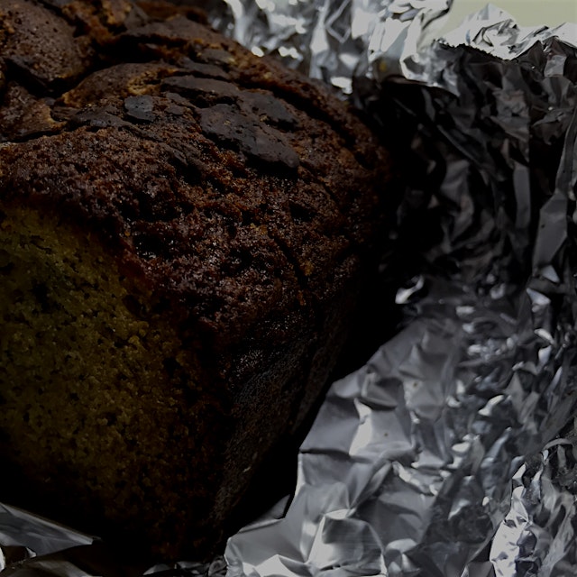 When live gives you old bananas, make banana bread and send it to all the people you love #nofood...