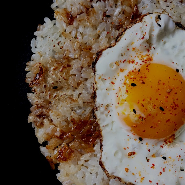 Leftover sushi rice made into crispy Tamari rice 'cake', then topped with a perfect fried egg! 