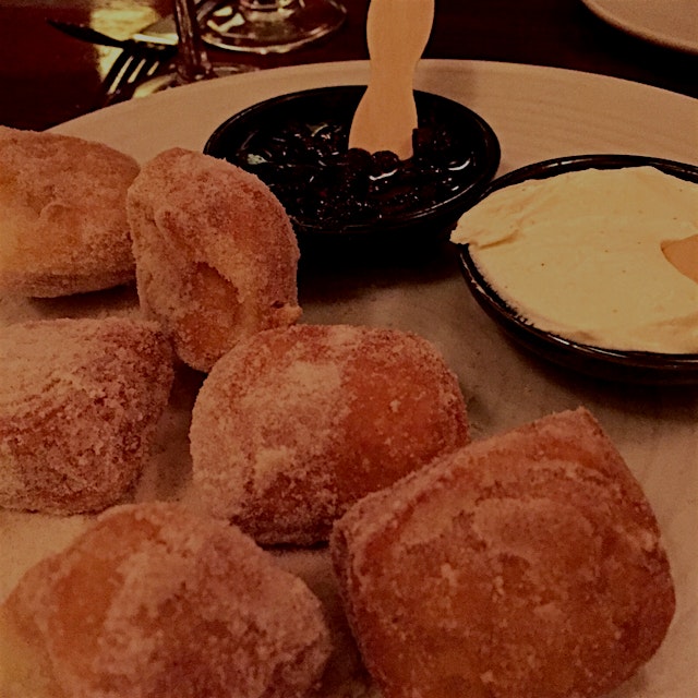 An incredible sweet treat!  Fresh table side donuts. #GiftGoodEats