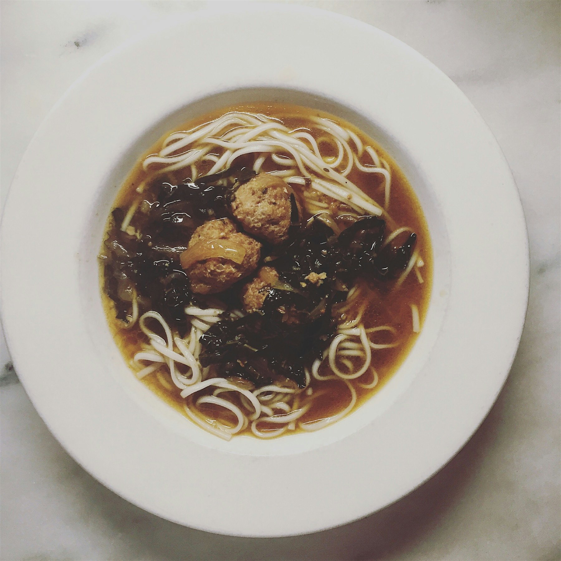 Local pork / barley miso broth - rice / pork balls - kale ❤️❤️ UDON.