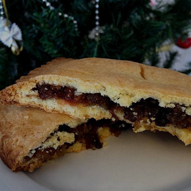 Belated Christmas post 1: Christmas mince pies, pop tart style!