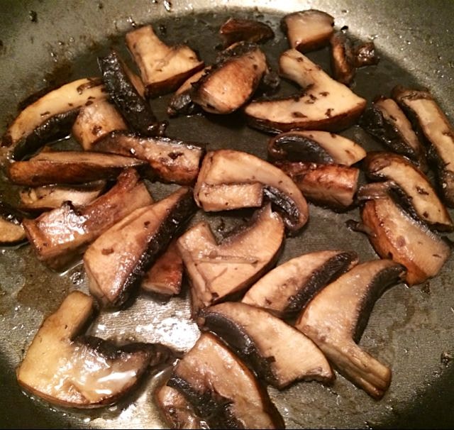 Because we're launching a campaign and @MichaelHalle isnt here to cook for me, I sautée random ve...