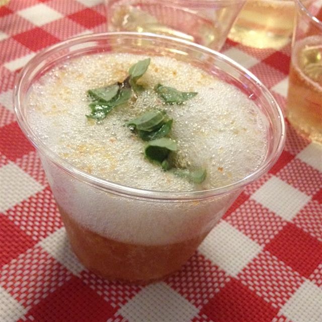 Peach Bellini @ Wix Lounge! 