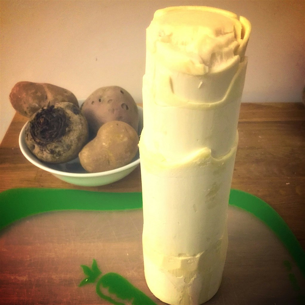 Fresh Hawaiian hearts of palm available at #regalisfoods