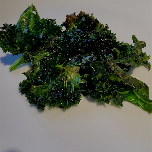 For delicious kale chips, just toss chopped kale with olive oil, sea salt and pepper, and roast a...