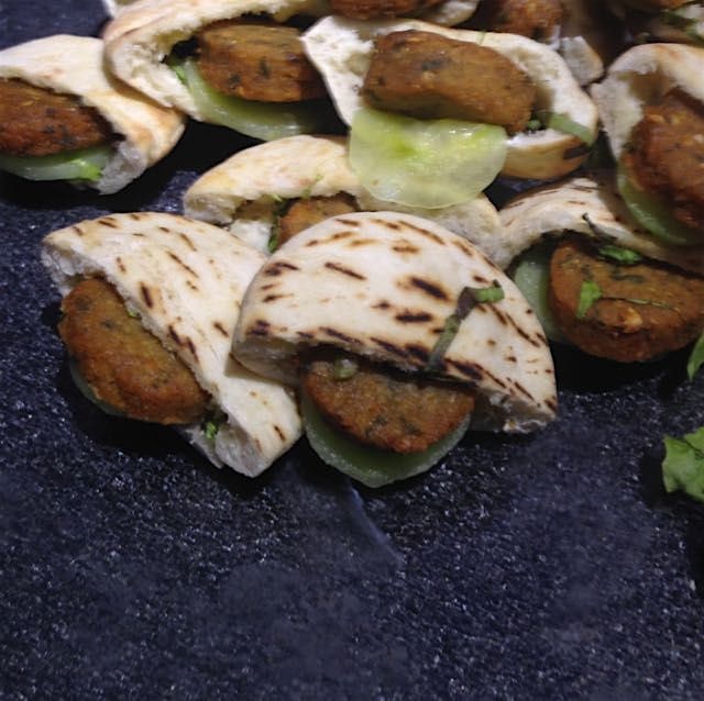 Mini-me falafel sammies at #sundaywithpurpose #yumdelicious