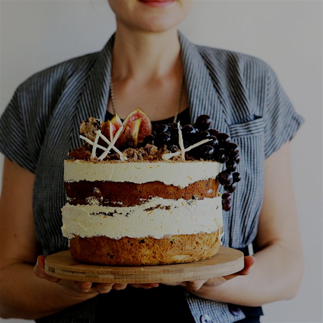 Beautiful cake! Definitely want to try this. Found the site after @cheesegrotto post.      "While...