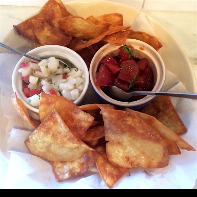 Tuna poke & scallop ceviche lunch @167Raw in #charleston with @MichaelHalle 