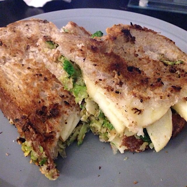 Brussels apple grilled cheese 😃