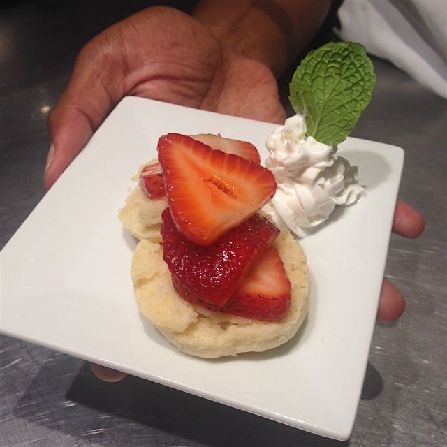 chef Ayinde aka the lusty vegan - strawberry dessert