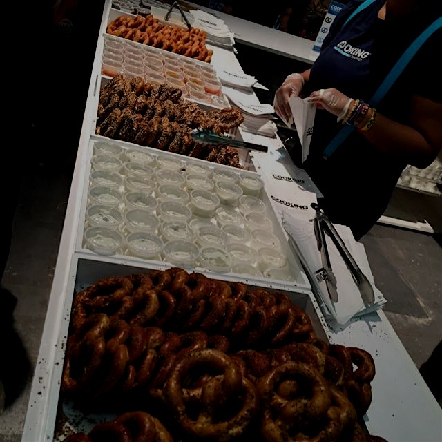 Za'atar pretzels and tzatziki at the Grand Tasting event #nycwff