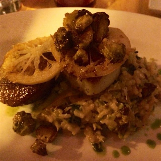 We ate all the shellfish at Mary's. #westvillage #doubledate with @MichaelHalle 