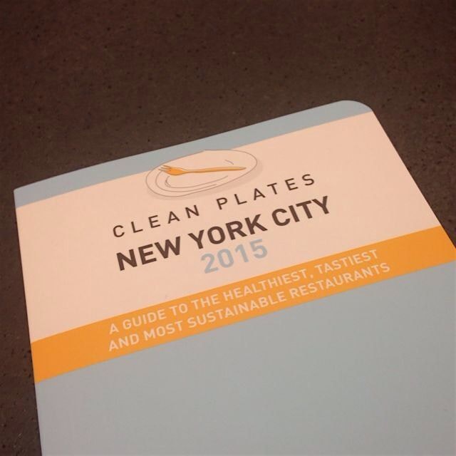 Aw, shucks! Excited to have the @foodstand pic of the week & get a copy of this super handy guide...