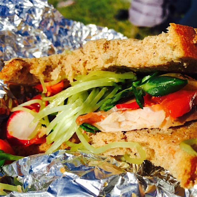 Picnic fresh lunch at an apple orchard for @Nainiac bday! As prepared by @Rachna !