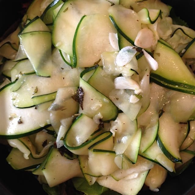 "Satuéed Garlic & Mint Zucchini Ribbons" #SimplicityIsKey when it comes to my vegetables. #paleo ...