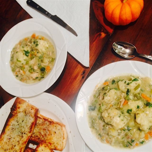 Chicken pot pie soup with buttermilk chive dumplings #ilovefallmeals