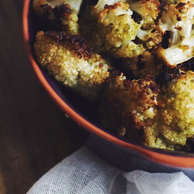 Roasted cauliflower with homemade pesto! On the blog- Foodbymars.com