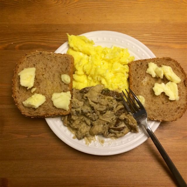 Breakfast for dinner: vegan creamy mushroom sauce with eggs toast and gobs of butter