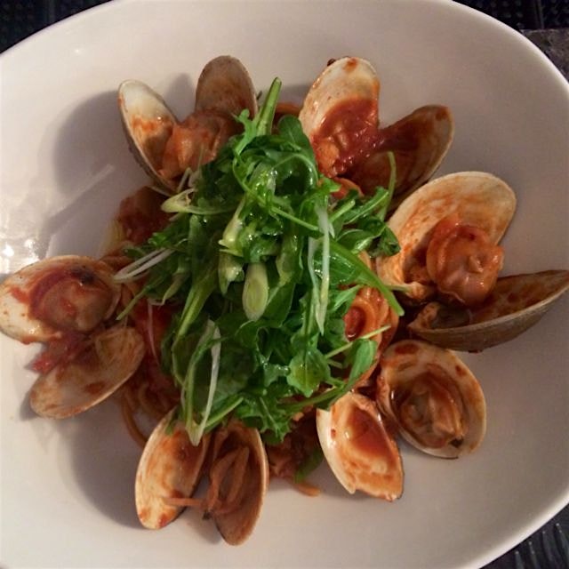 Rough rainy day so @MichaelHalle found me some spicy clams @ The Clam on Hudson.