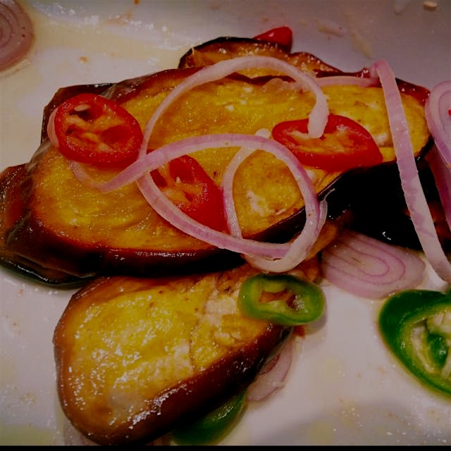 Warm eggplant salad. My favorite thing on the menu tonight. Mum's recipe. #thesamballady #auriasm...
