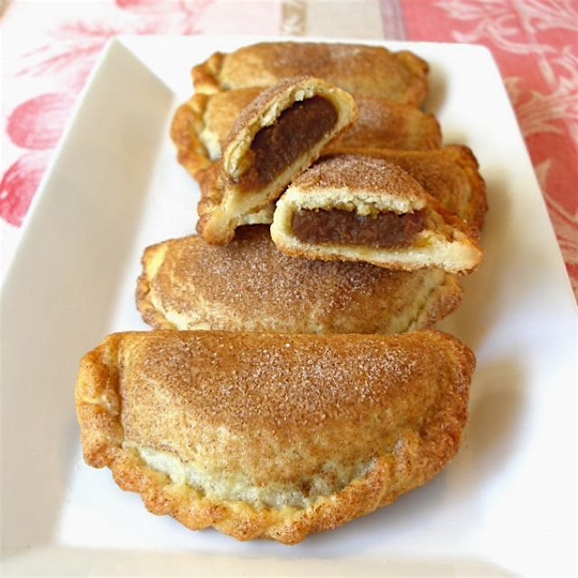 Just baked - Sweet Spiced Pumpkin Empanadas! https://www.craftybaking.com/recipe/sweet-spiced-pum...