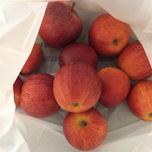 Market has some delicious apples for $1.50 a pound! It's a steal!