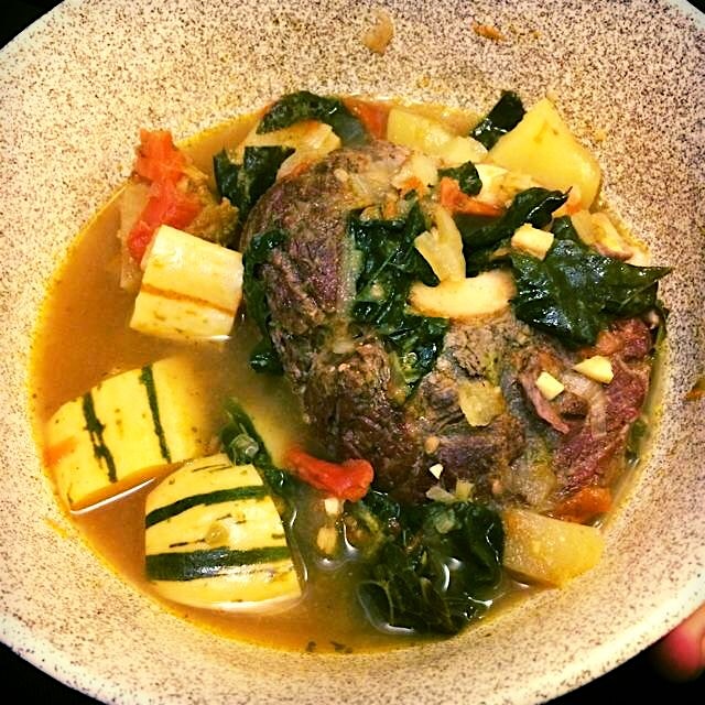 Delicious cozy lunch with lots of ginger and garlic on this fiercely cold day! ^_^ #cozymeal #slo...