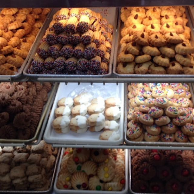 Morning at the Italian bakery. 🍭🍭🍭🌈🌈🌈