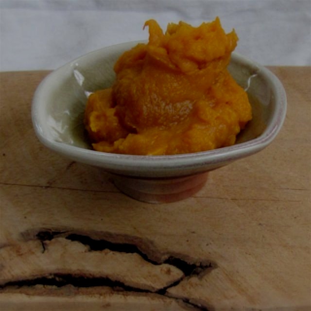 Butternut squash and sweet potato puree. Wood and salt fired porcelain bowl. Recipe on the blog. ...