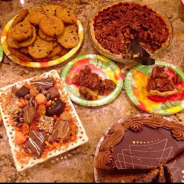 Dessert is uhh-mazing!! #thankful #yum 