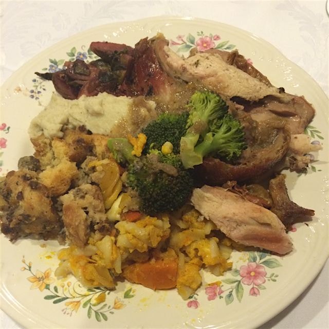 #dinner #friendsgiving #homecookkngiswheretheheartis