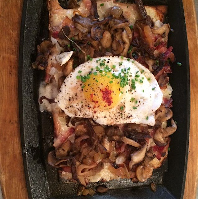 Brunch 2 of 3: Flammekueche