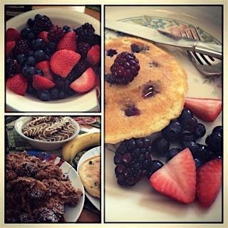 Nothing like some post-Thanksgiving banana & blueberry pancakes with fresh organic fruit, amirite...