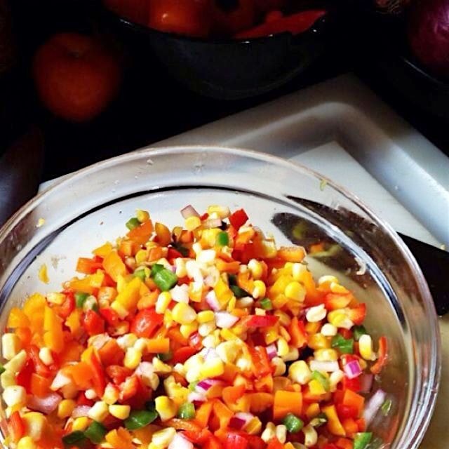 Sweet Corn & Pepper Salad....tasty!