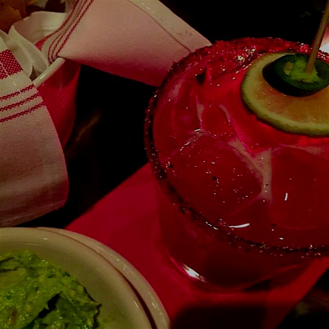 "Diablo" spicy margaritas with @shannonvittoria! Amazing guac and swordfish tacos!