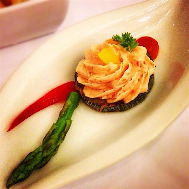 Roasted Bell Pepper & Carrot Mousse Hors D'oeuvre Plates #yumdelish 