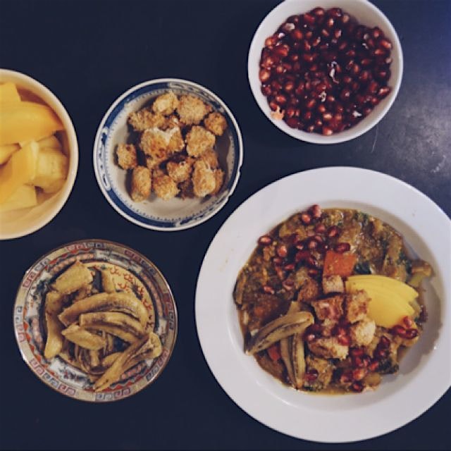a delicious almond curry with coconut tofu and lots of fruit, so good!