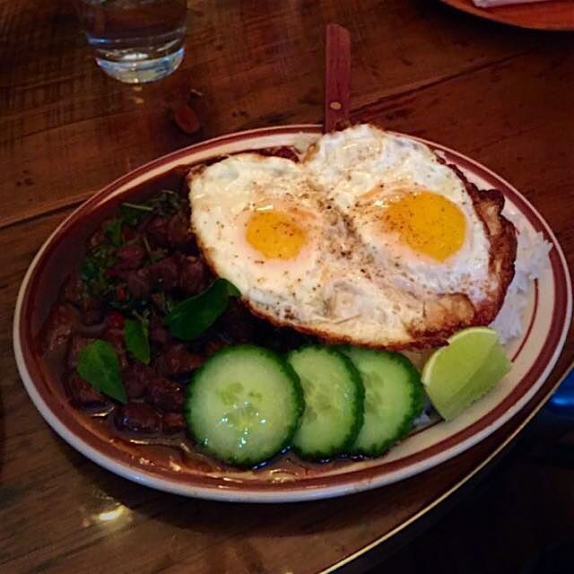 Everywhere in Nolita had a wait, so brunch short rib kra prao at Uncle Boons it is! 