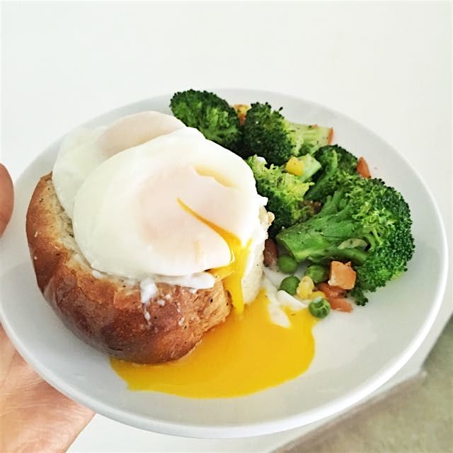 Poached eggs on earl grey toast and a side salad. Lovely (-: