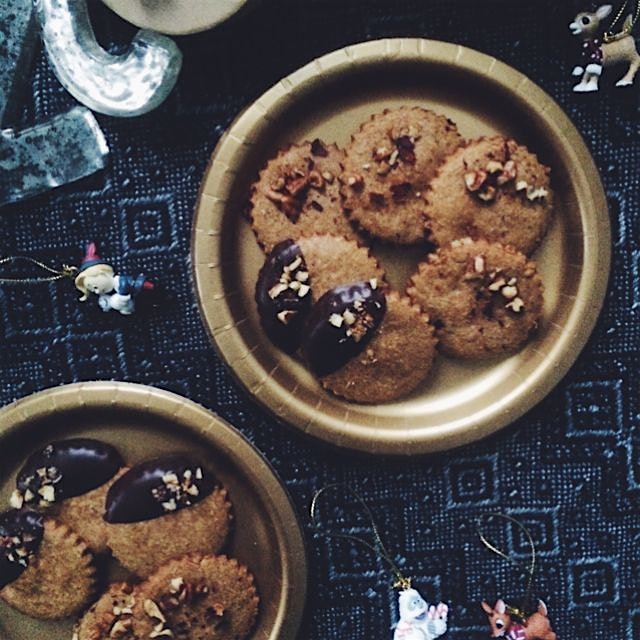 gluten free + vegan pecan shortbread that are buttery, crisp & oh-so-amazingly good! 
chocolate o...