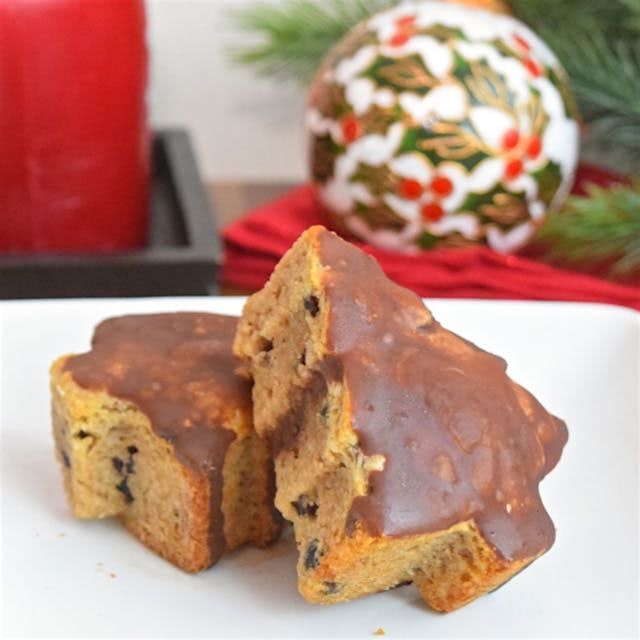 Paleo Cranberry Scones from www.GreatFoodLifestyle.com. So tasty, healthy, and easy! ❤️😋🎅❄️🎆🎄