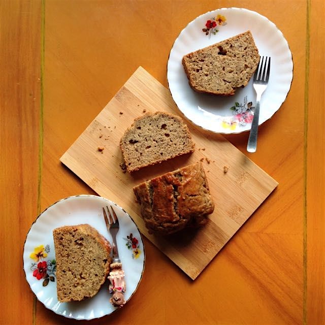 Browned butter banana bread! AHMAZING.☺️ merry christmas folks!