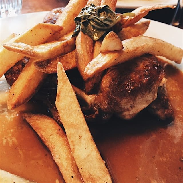 Vinegar chicken and thrice cooked chips. Christmas a la Great Britain 🇬🇧