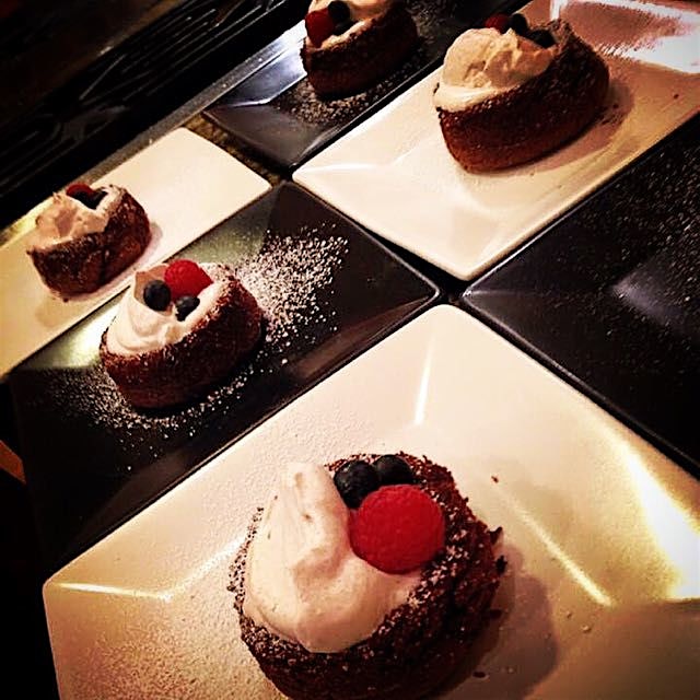 Classy cakes to start the year! #moltenlavacakes #chocolatetruffles #cinnamonchantilly #freshberr...