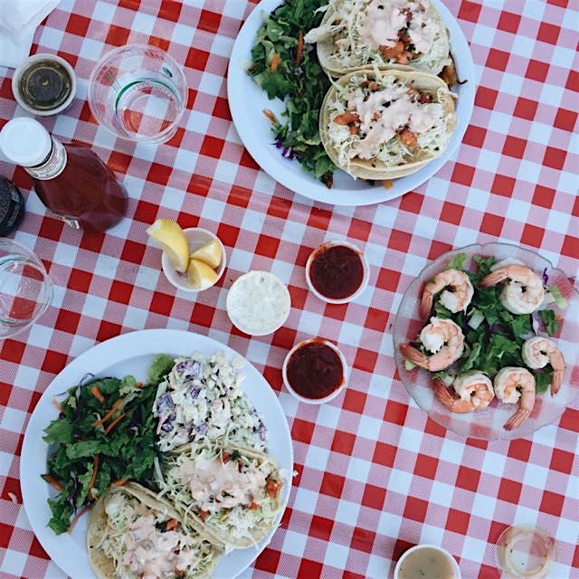 Is it me, or does everything taste better on a red checkered table cloth?! Fish tacos and shrimp ...