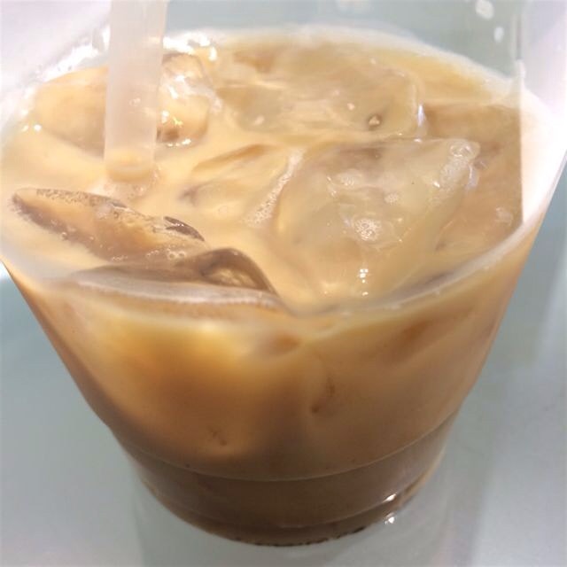 @cafezaiya hidden cafe overlooking Bryant park