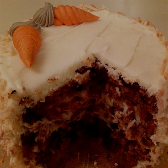 I fully expect to find this organic carrot cake in heaven. Calorie-free, of course! ;)
