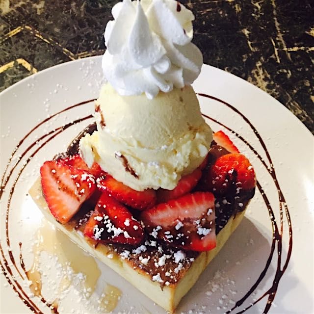 Honey toast for my sweet tooth! 